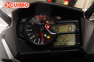 SUZUKI V-STROM 650