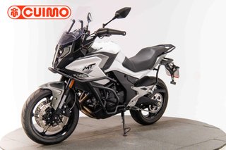 CFMOTO 700 MT