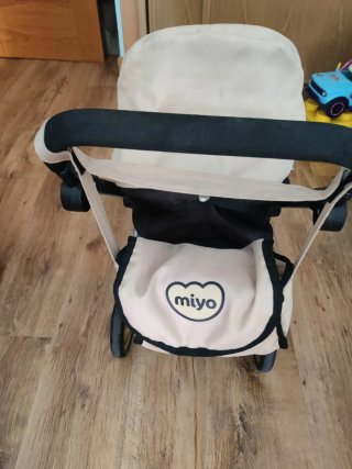 Carro de muñecas estilo Bugaboo