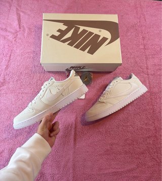Jordan 1 Travis Scott White Talla 42