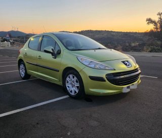 Peugeot 207