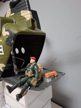 Helicóptero Chap Mei Chinook HC47