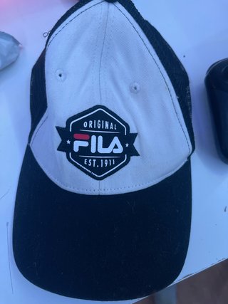 Gorra Fila Original Negra y Blanca