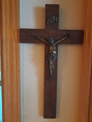 Crucifijo antiguo madera y bronce