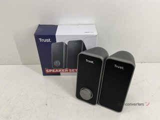 altavoces pc trust arys speaker set