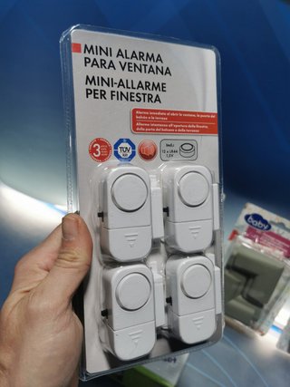 Protectores infantiles BABY, y mini alarmas para puerta y ventana
