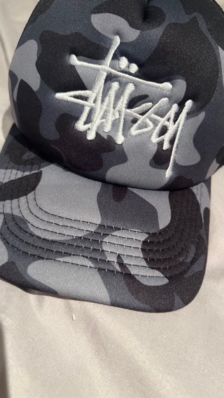 Gorra Stussy x Bape Camuflaje Negra Gris