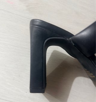 Tacones negros doble tira