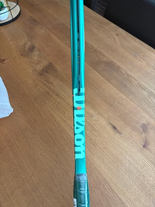 Wilson Blade v10 98 305g Grip 2 Nueva