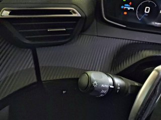 Peugeot 2008 N2008 Allure Hybrid 145 eDCS6