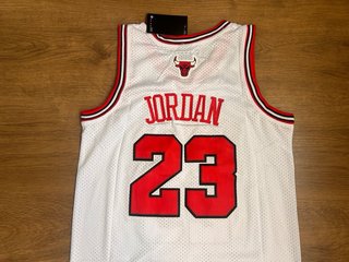 Camiseta retro Chicago Bulls 23