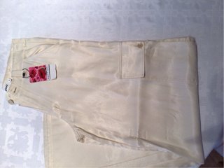 Pantalón cargo Desigual beige satinado