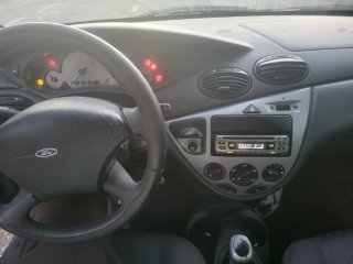Ford Focus 2000