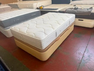 Base Cama Tapizada + Colchón Flex 120x190