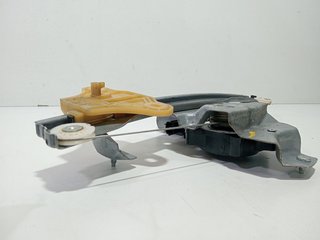 Motor elevalunas trasero derecho renault clio iv