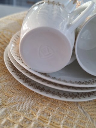 Juego de café Castro porcelana oro