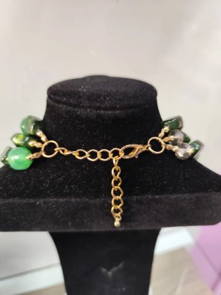Bellissima collana girocollo pietre vetro
