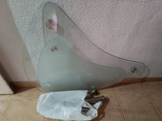 Climatizador 55€  Nevera 50€ Vaporeto50€ mesa €10