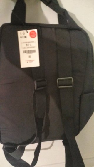 Mochila Zara Talla M Negra