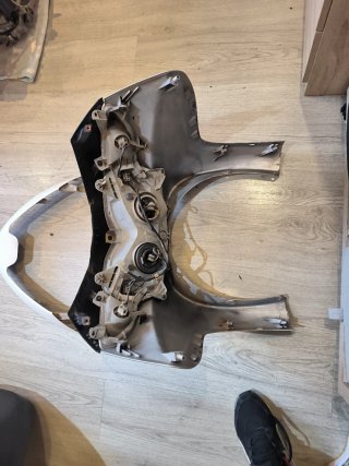 Carenado frontal Suzuki Burgman 125/200