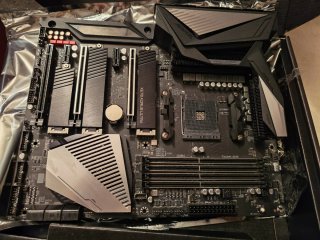 Gigabyte X570 Aorus Ultra Gaming Motherboard