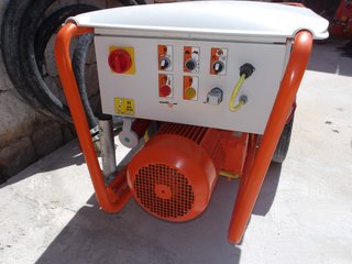Bomba PFT ZP3 XXL autonivelante y morteros
