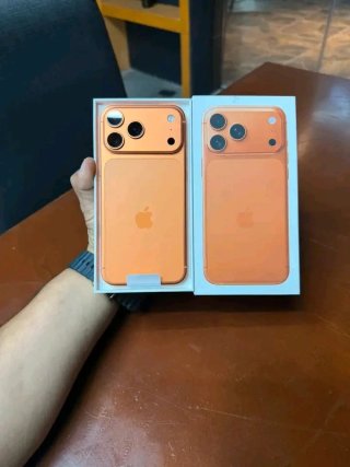 iPhone 17 Pro Max Dorado/Naranja