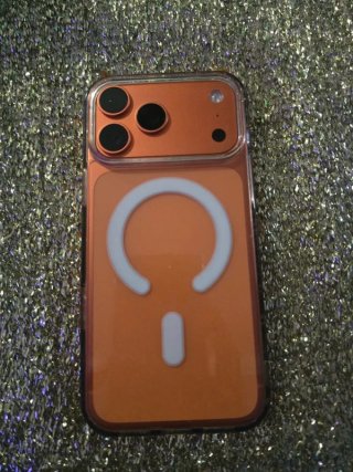 iPhone 17 Pro Max Dorado/Naranja