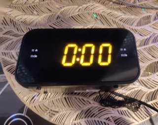 Radio Reloj Digital Negro