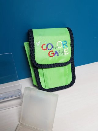 Nintendo Game Boy Color Verde con funda y juego