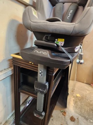 Silla Nuna Rebl Plus Isofix Giratoria 0 a 4 años.