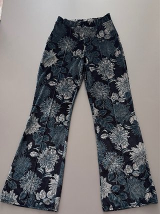 Americana y pantalón de flores