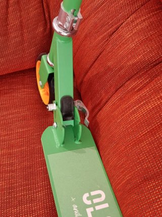 Patinete infantil verde Olsson