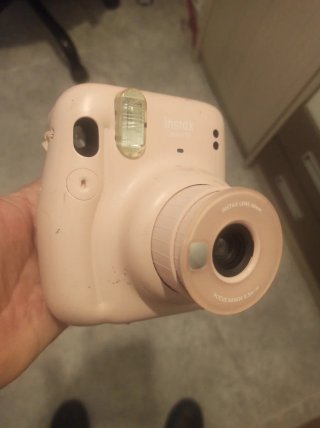 Cámara Instax Mini 11 Rosa (No Funciona)