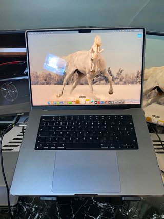 MacBook Pro M1 PRO/ 16GB RAM/ 500GB SSD/ 2021 16”