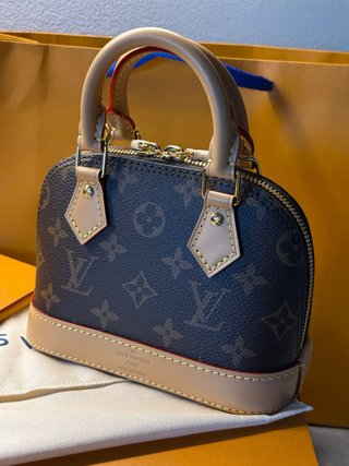 Bolso Louis Vuitton Alma Nano Mini