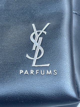 Neceser Yves Saint Laurent Negro
