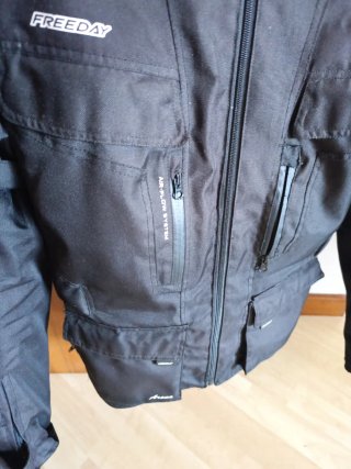Cazadora trail talla L