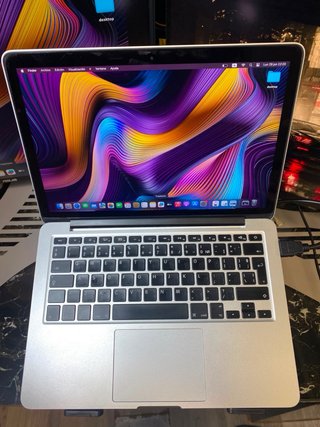 MacBook Pro 2015 13”/ 8GB RAM/ 128GB SSD