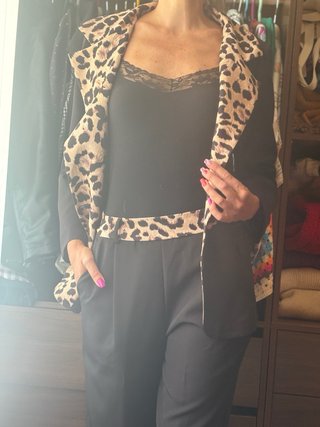 Traje de chaqueta y pantalón estampado