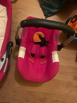 Lote Accesorios Bebé: Silla Coche, Capazo y Hamaca