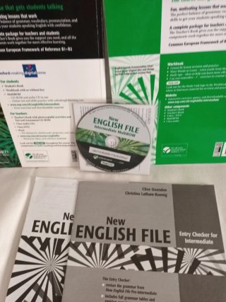 Regalo. New English File Int Sb for Spain