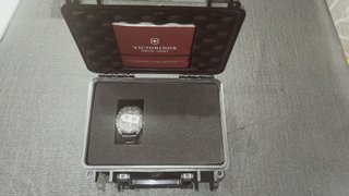 Reloj Victorinox Swiss Army y Navaja