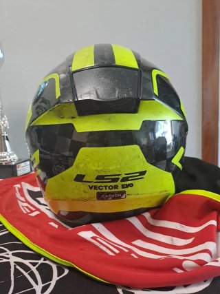 Casco Moto LS2 Vector Evo Carbon