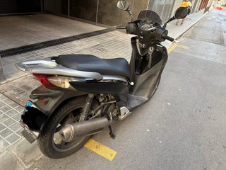 Honda SH 125i Negra Scooter