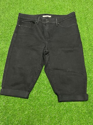 Bermudas Levi's 311 Shaping Skinny Negras Talla 32