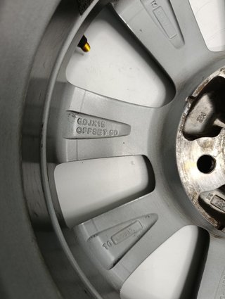 Juego Original llanta de Hyundai i20 R15-4x100