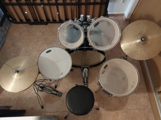 Batería de percusión Tornado completa