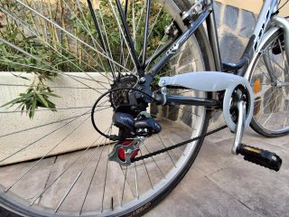 Bicicleta Urbana BH Trekking Plata