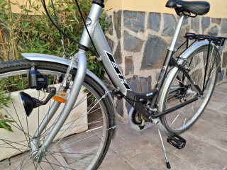 Bicicleta Urbana BH Trekking Plata